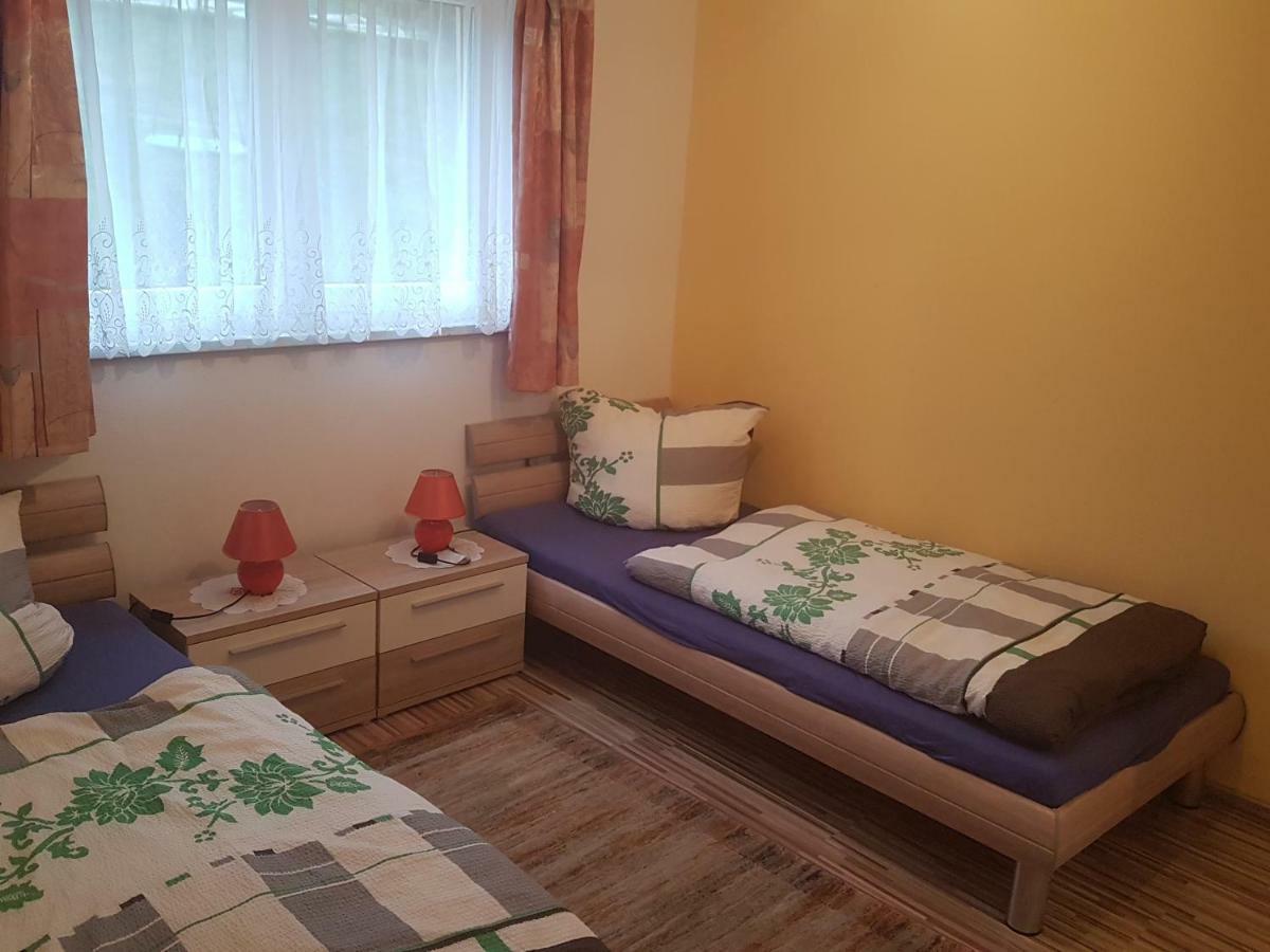 הונשטיין Ferienhaus Schaffrath מראה חיצוני תמונה